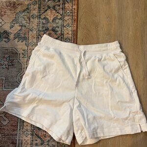 Old Navy White Shorts | Size M